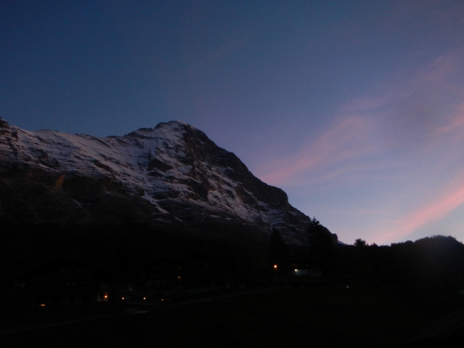 Eiger po sončnem zahodu.