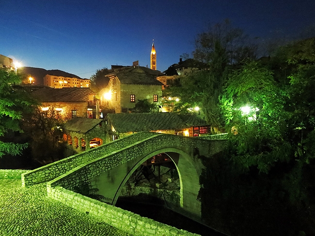 Večerni Mostar